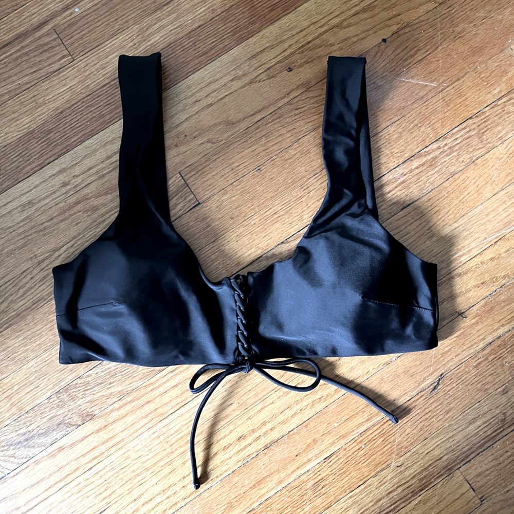 Aerie Black Scoop Neck Lace Up Front Bikini Top, size Large